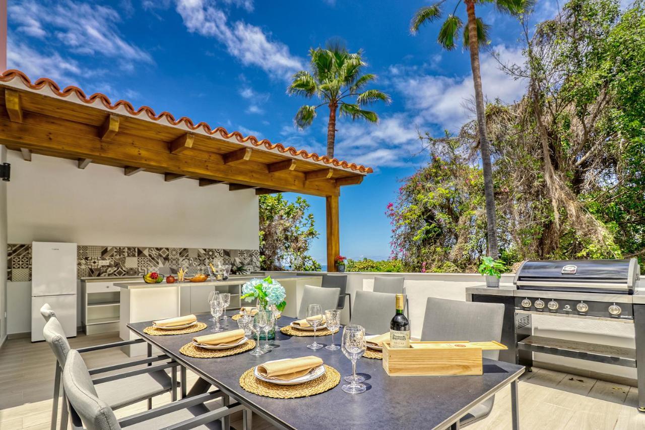 Modern With Elevator, Patio Kitchen, Loro Parque View & Heated Pool Appartamento
